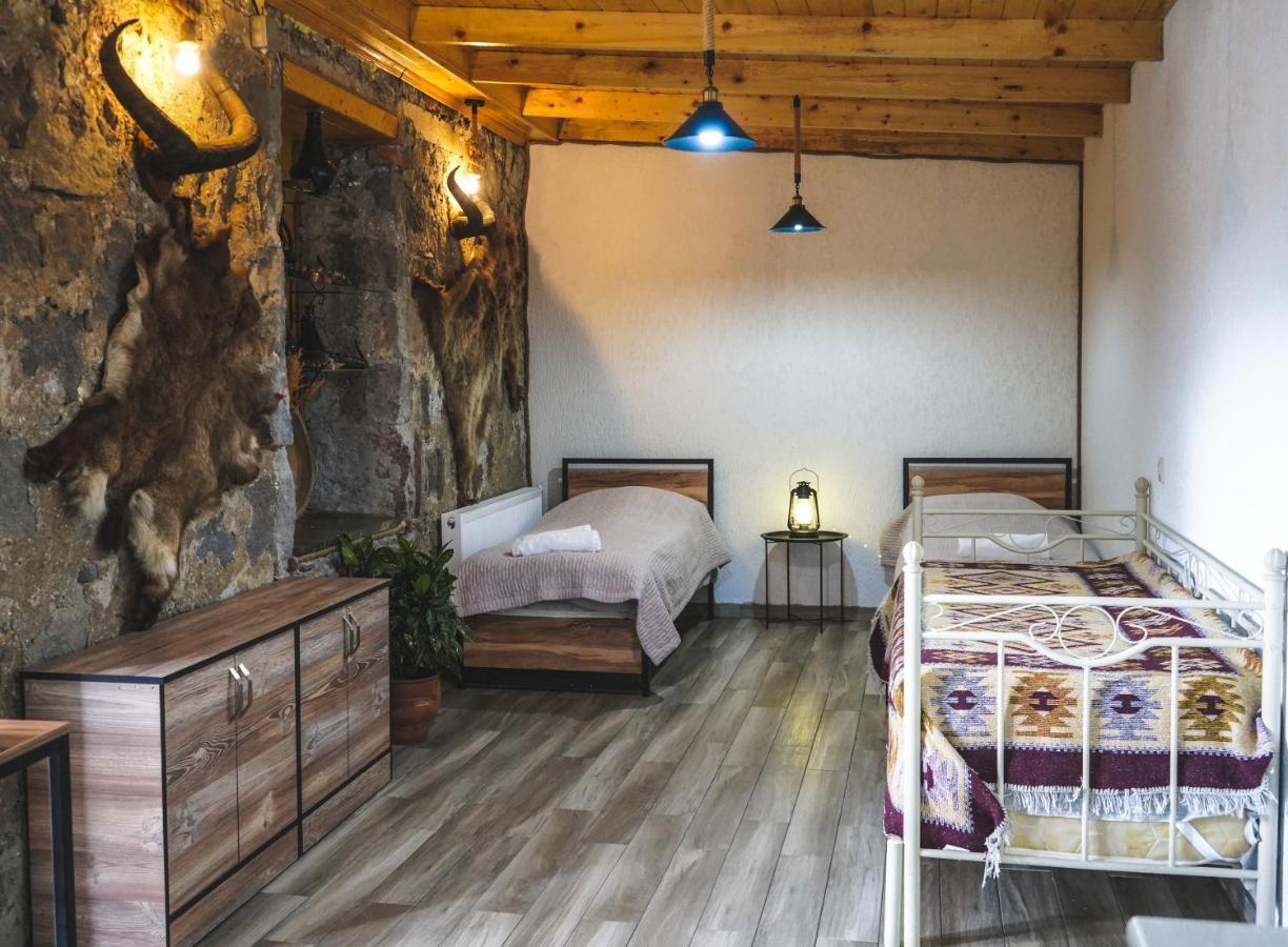 House 54 Hotel Kasbegi Buitenkant foto